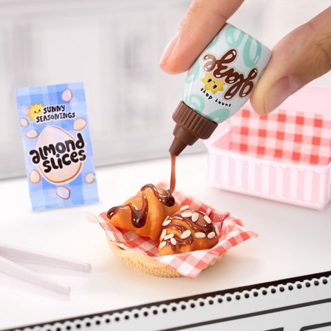 Figurki Miniverse Make It Mini Foods: Cafe Display 24 sztuki MGA