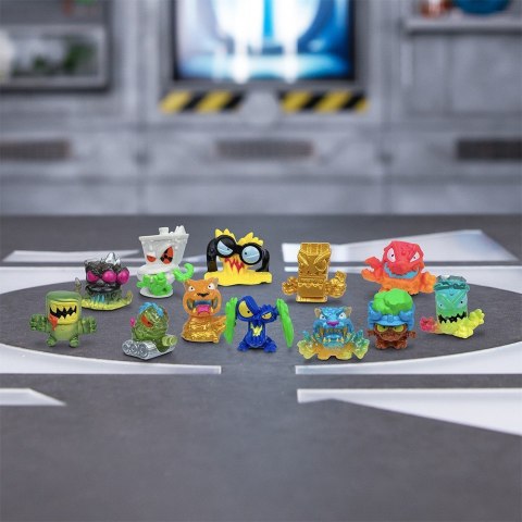 Figurki Mr Beast Lab - Rój Mega Lab 12-pak Cobi