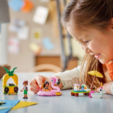 Klocki Friends 42658 Impreza na basenie z jednorożcem i flamingiem LEGO