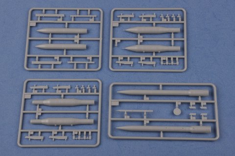 Model plastikowy Russian Su-34 Fullback Hobby Boss