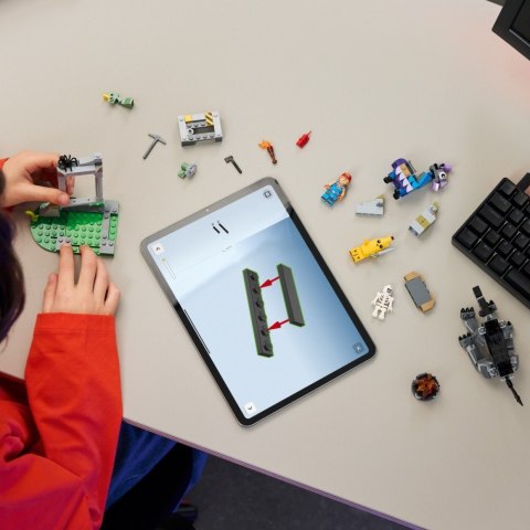 Klocki Fortnite 77075 Skórek i Iskra oraz obóz LEGO