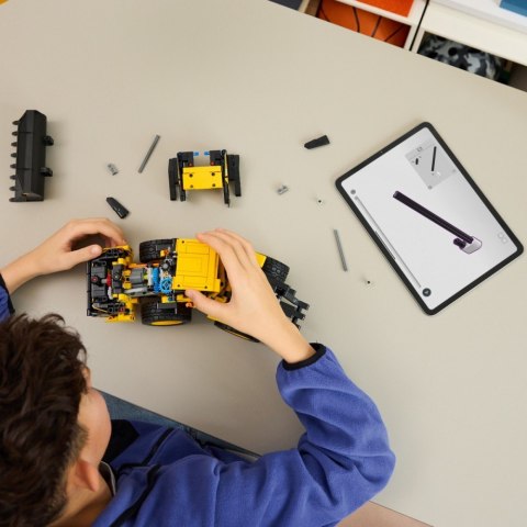 Klocki Technic 42209 Ładowarka kołowa Volvo L120 Electric LEGO