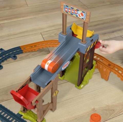 Zestaw Tomek i Przyjaciele Diesel Załadunek na budowie Fisher Price