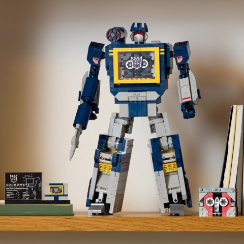 Klocki Icons 10358 Transformers: Soundwave LEGO