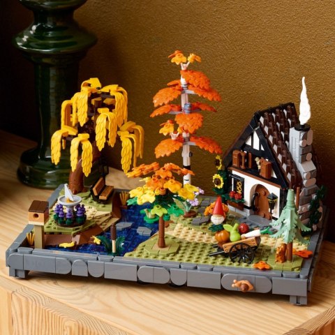 Klocki Icons 11372 Jesienny ogród z chatką LEGO