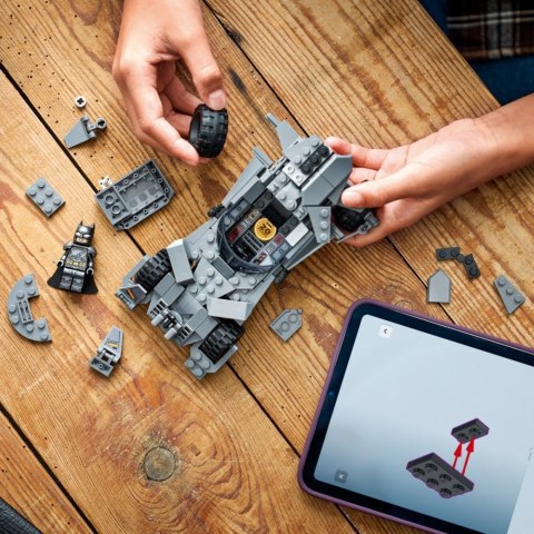Klocki Super Heroes 76331 Batmobil z filmu Batman v Superman LEGO