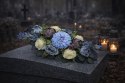 Nowoczesny stroik na cmentarz grób z obciążeniem dekoracja 65cm