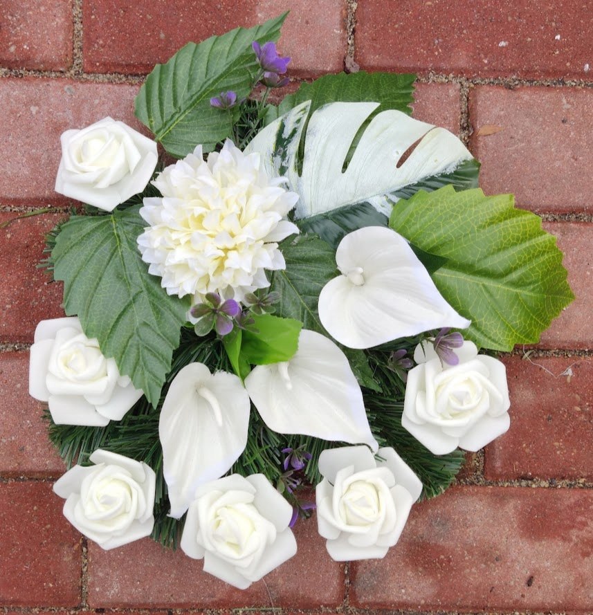 MAŁY STROIK NA CMENTARZ RĘCZNIE ROBIONY BIAŁE KWIATY DEKORACJA GROBU Kod producenta STROIKSBIAŁEMIX